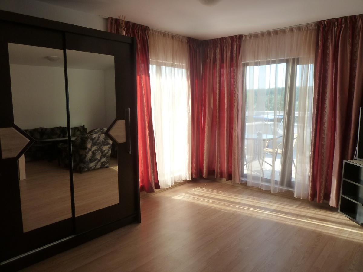 Golden Dunes Primorsko Apartments Екстер'єр фото