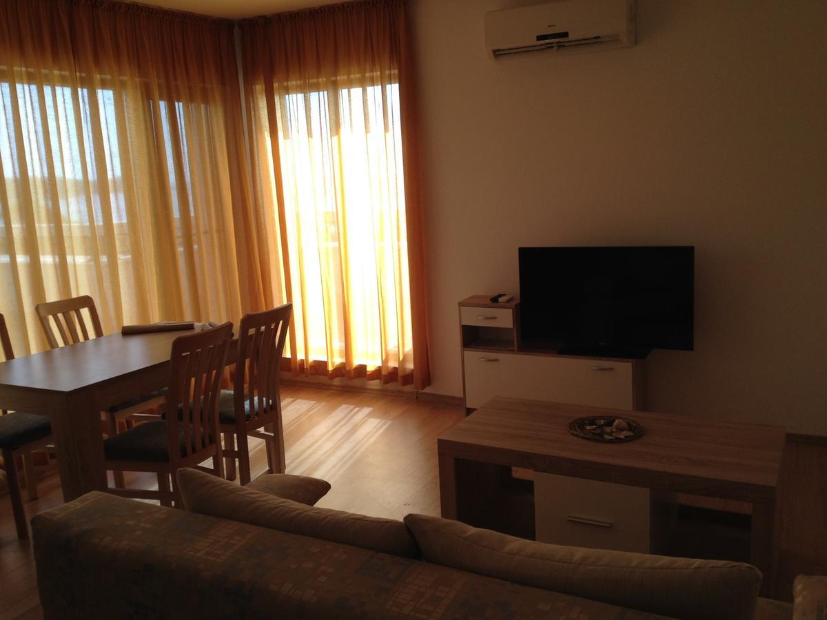 Golden Dunes Primorsko Apartments Екстер'єр фото